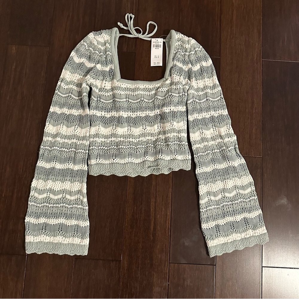 Hollister Sage and White Bell Sleeve Crochet Crop Top